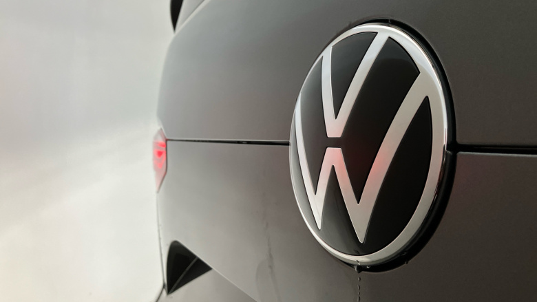 Volkswagen Multivan 2.0 TDI Style 5dr LWB DSG Diesel Estate